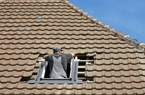 Pose de velux - Coaraze